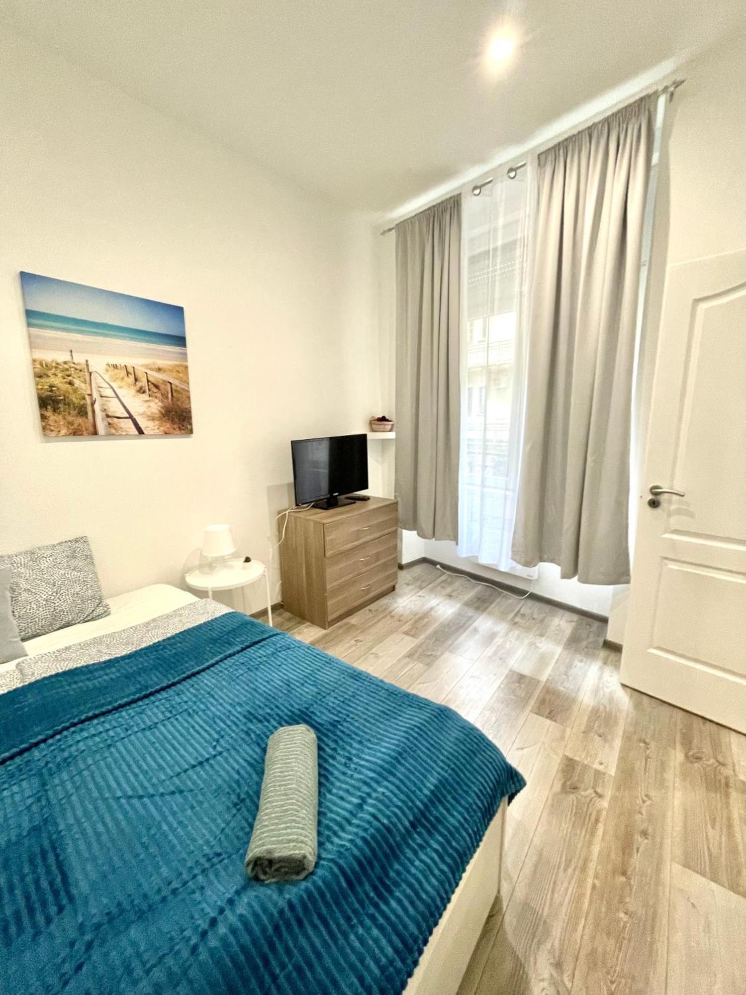 Relax Home With 2 Bedroom, 2 Bathroom For 6 People In The City Centre Free Coffee Budapest Exterior foto