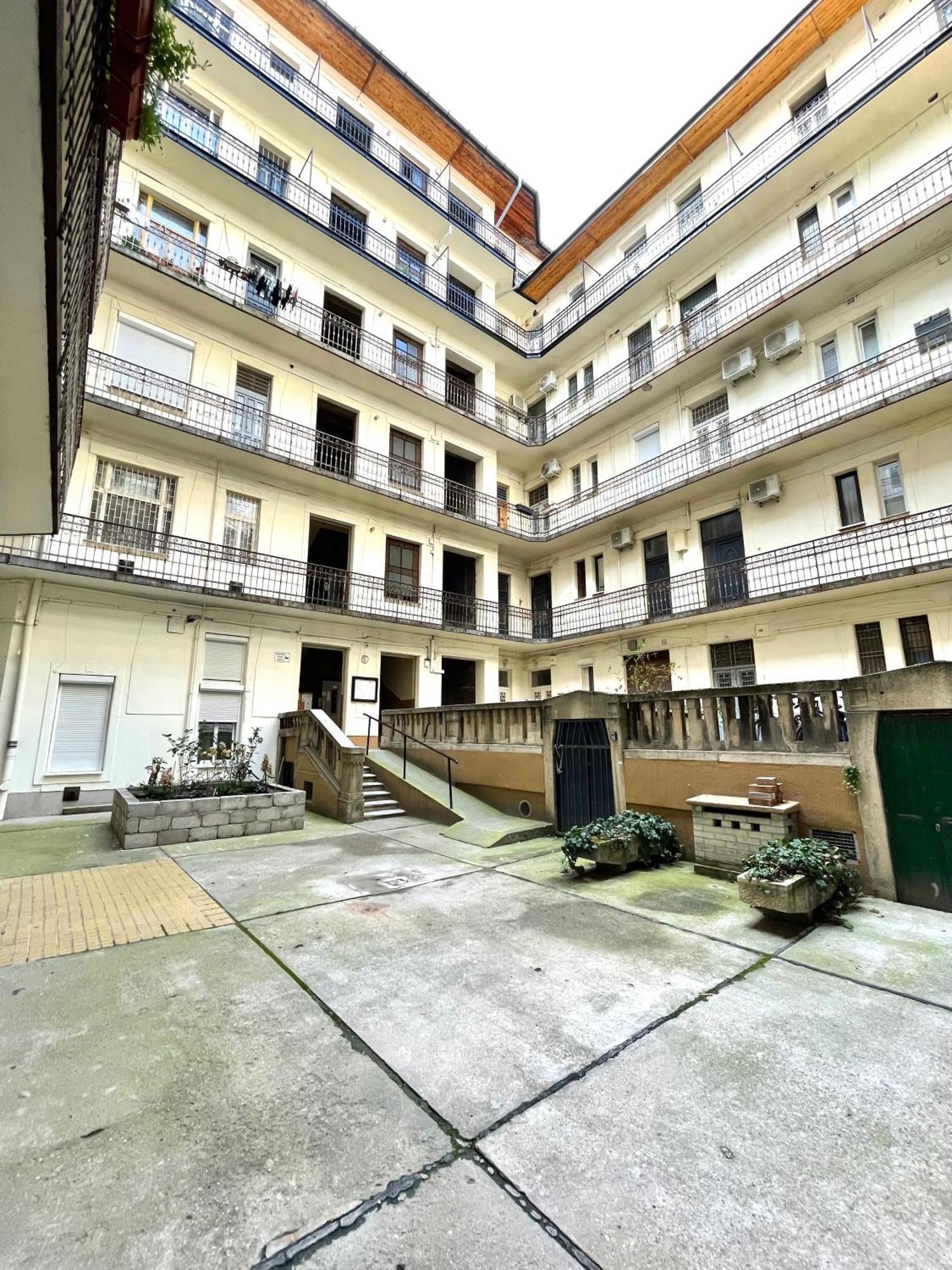 Relax Home With 2 Bedroom, 2 Bathroom For 6 People In The City Centre Free Coffee Budapest Exterior foto